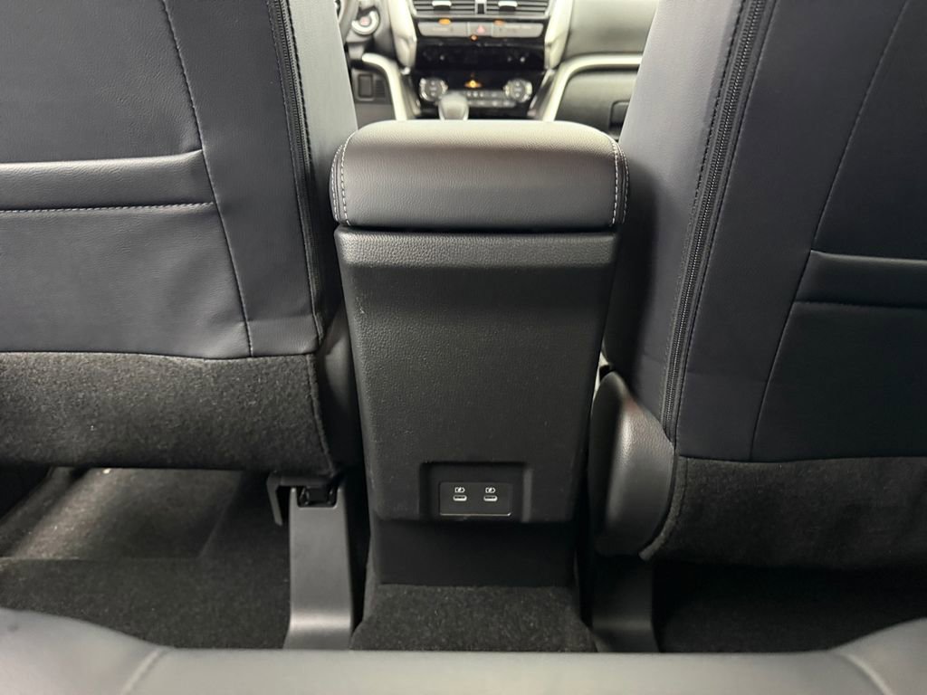 New 2026 Mitsubishi Eclipse Cross SEL image 28