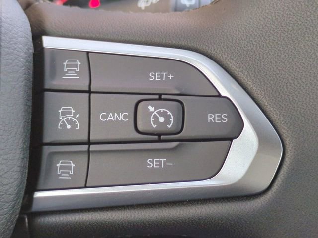 New 2026 Jeep Compass Limited image 24