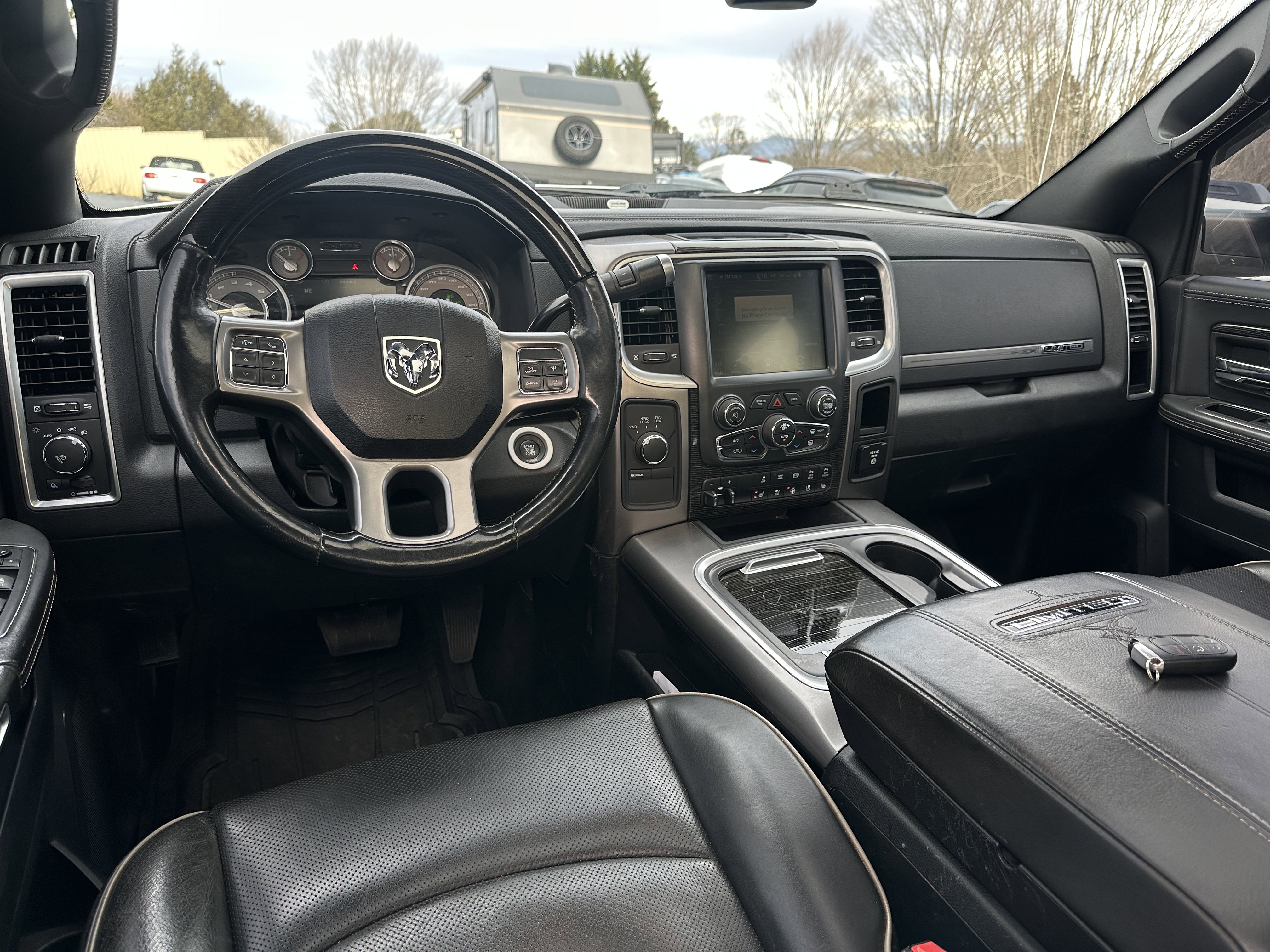 Used 2016 RAM 2500 Limited AWD/4WD image 15