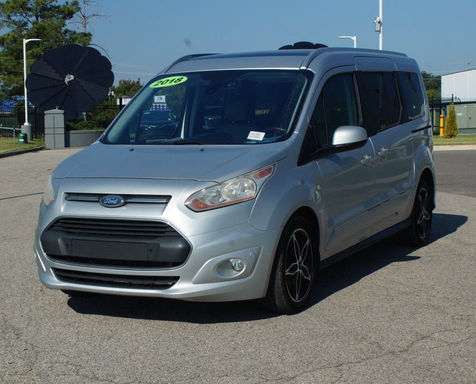 Used 2018 Ford Transit Connect Titanium w/ Titanium Premium Package FWD image 17