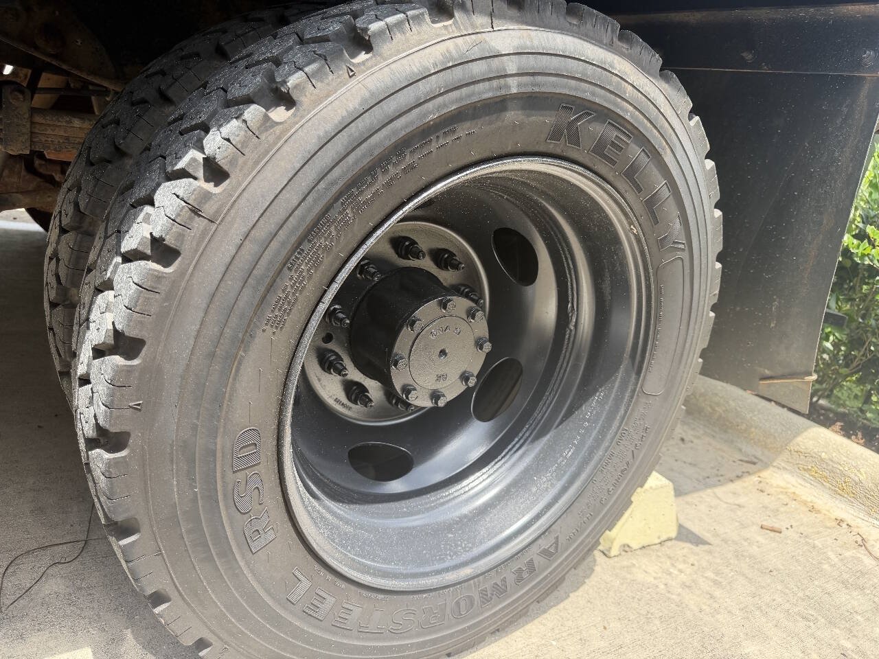 Used 2016 Ford F550 4x4 Crew Cab Super Duty image 12