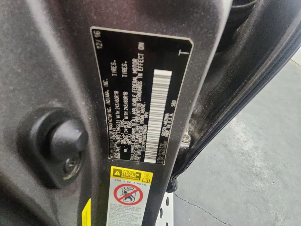 Used 2017 Toyota Highlander XLE image 33