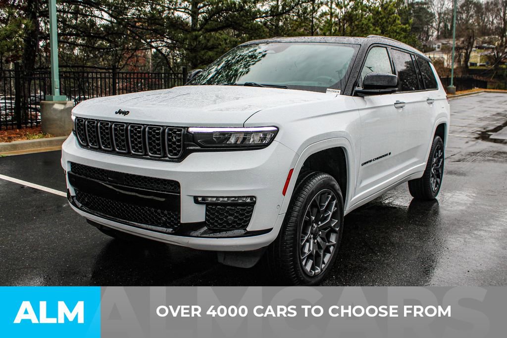 Used 2024 Jeep Grand Cherokee L Summit w/ Advanced Protech Group IV image 3