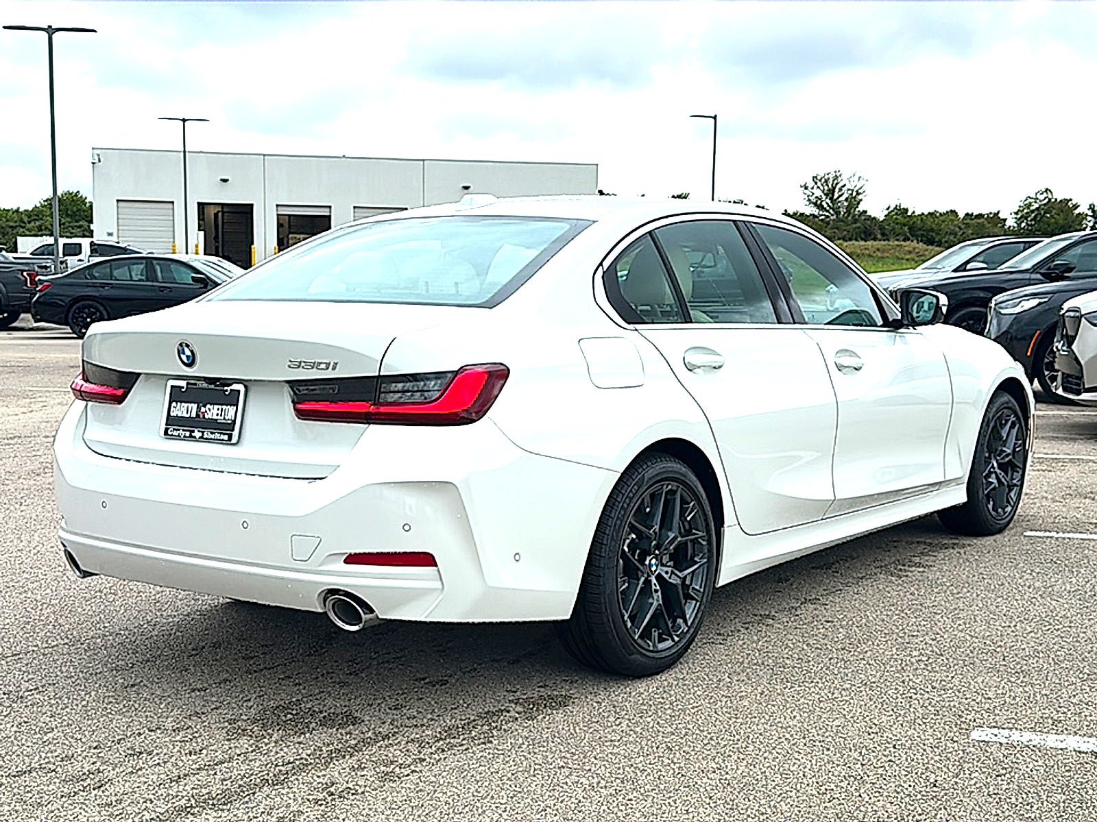 New 2026 BMW 330i Sedan w/ Premium Package RWD image 8