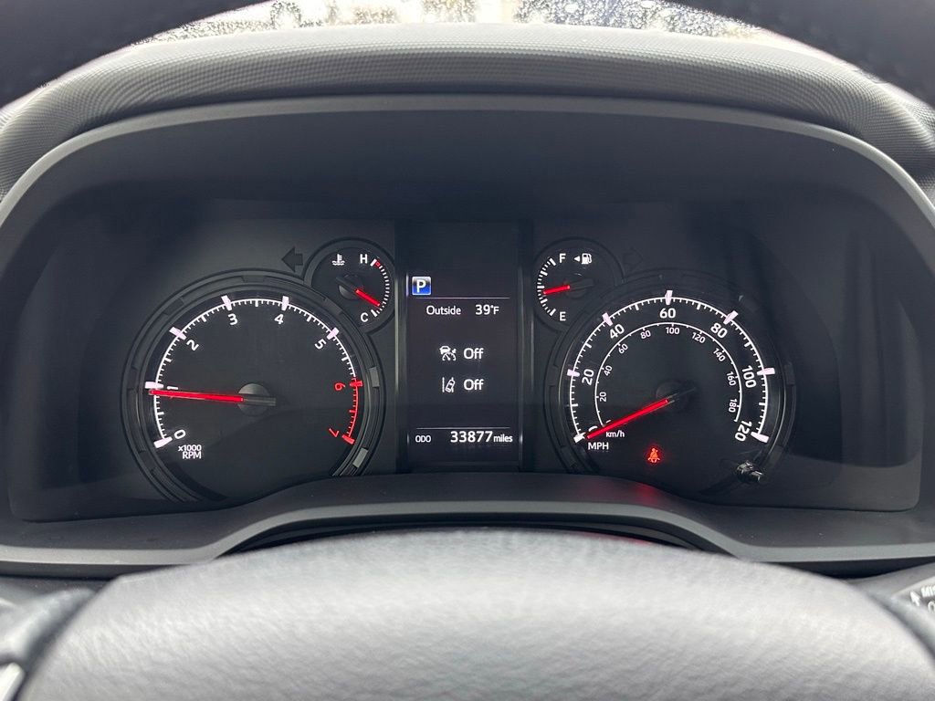 Used 2021 Toyota 4Runner SR5 image 25