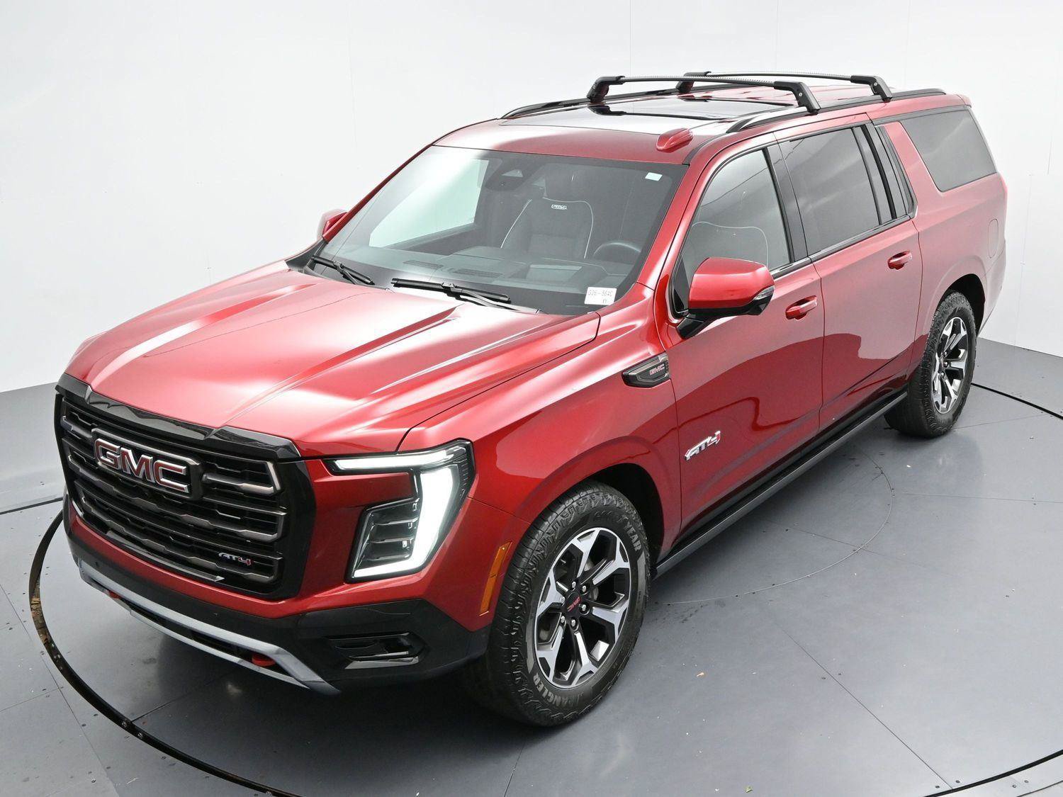 Used 2025 GMC Yukon XL AT4 Ultimate AWD/4WD image 41