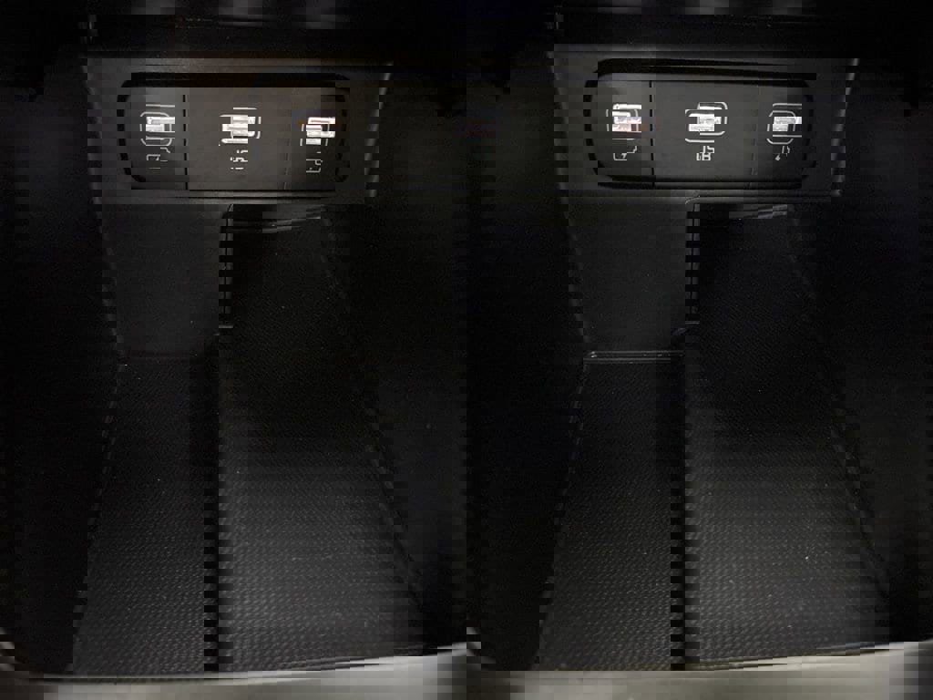 Used 2021 Kia Sorento S w/ Panoramic Sunroof Package image 36