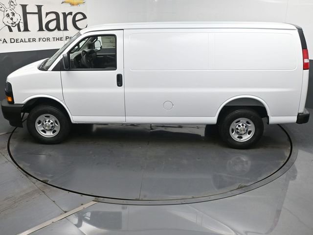 New 2026 Chevrolet Express 2500 w/ Driver Convenience Package RWD image 38