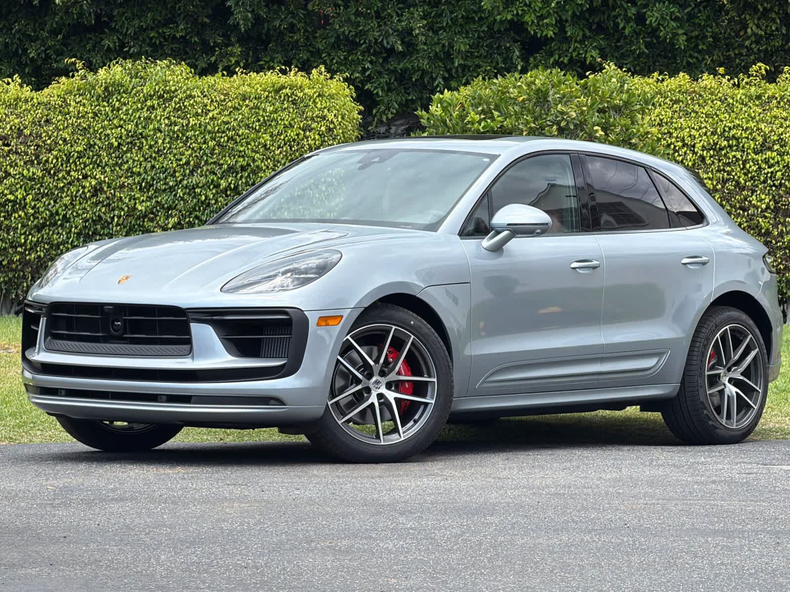 New 2026 Porsche Macan S AWD/4WD video 1