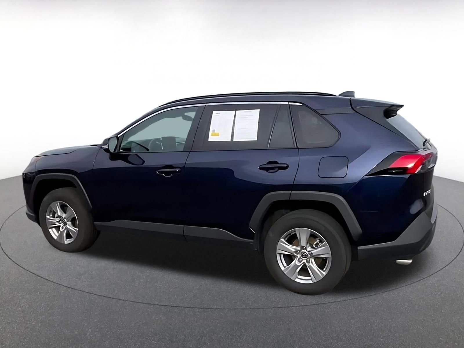 Used 2025 Toyota RAV4 XLE image 10