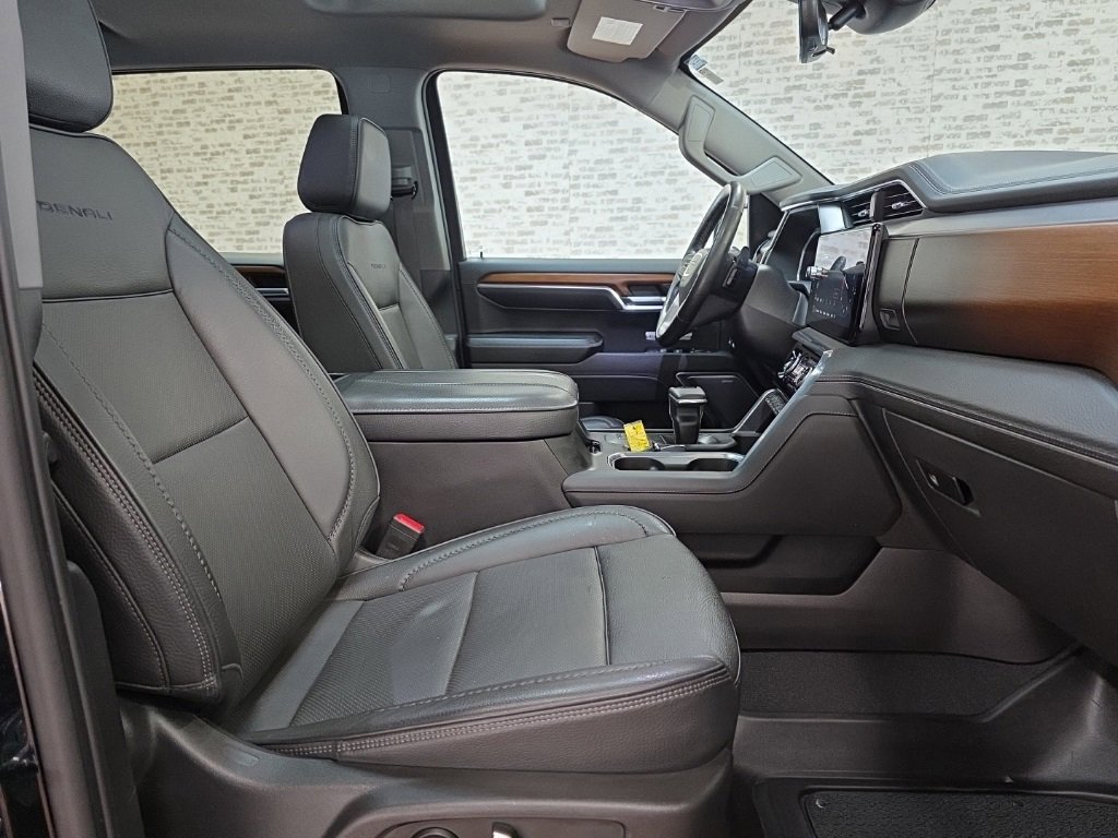 Used 2023 GMC Sierra 1500 Denali w/ Denali Reserve Package image 13