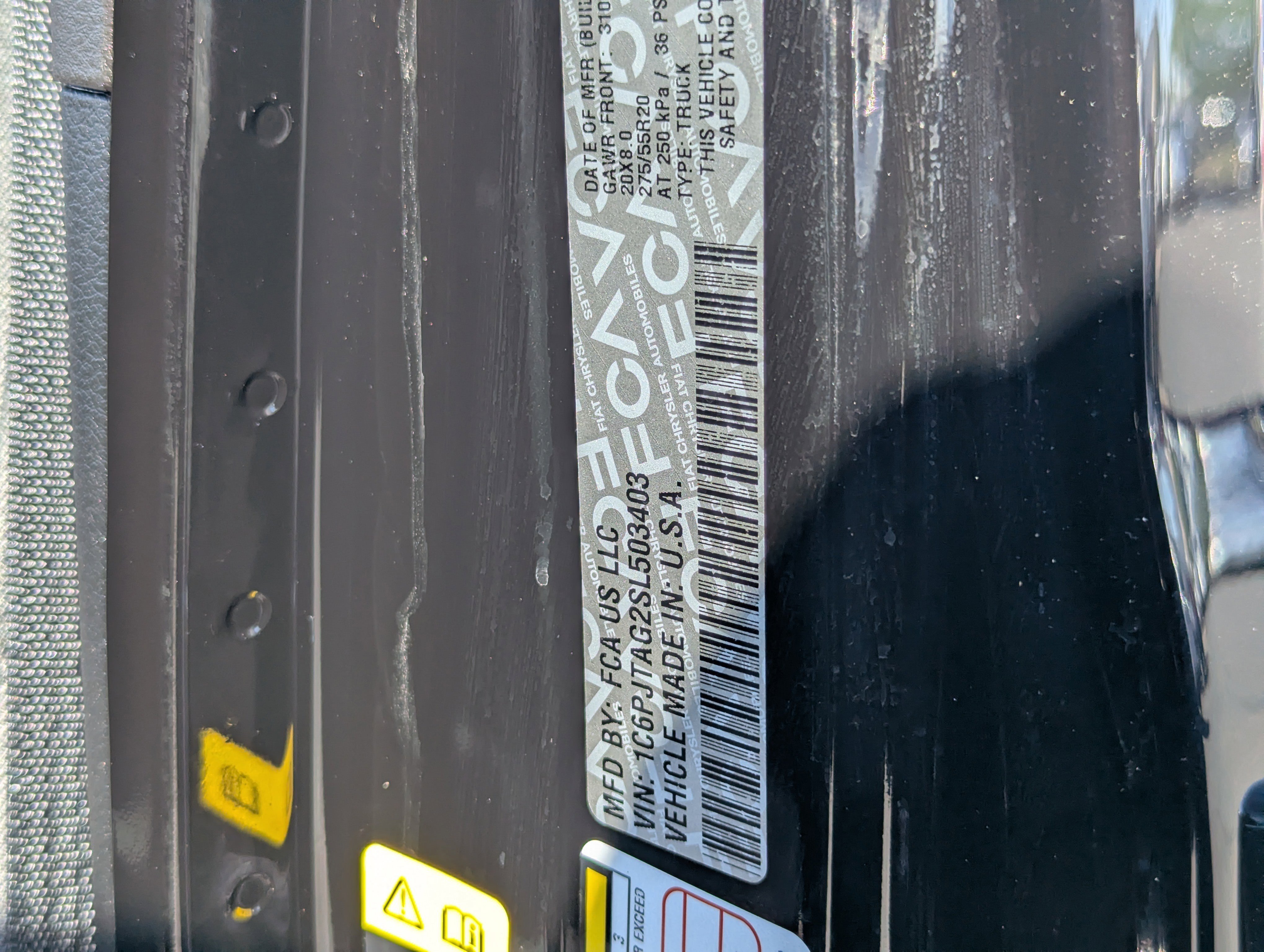 Used 2025 Jeep Gladiator Sport image 32