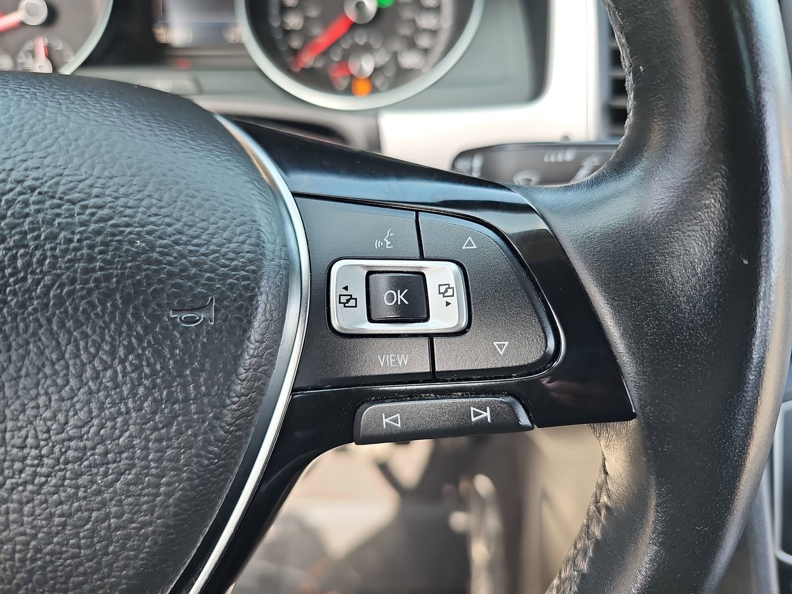 Used 2019 Volkswagen Atlas SE image 19