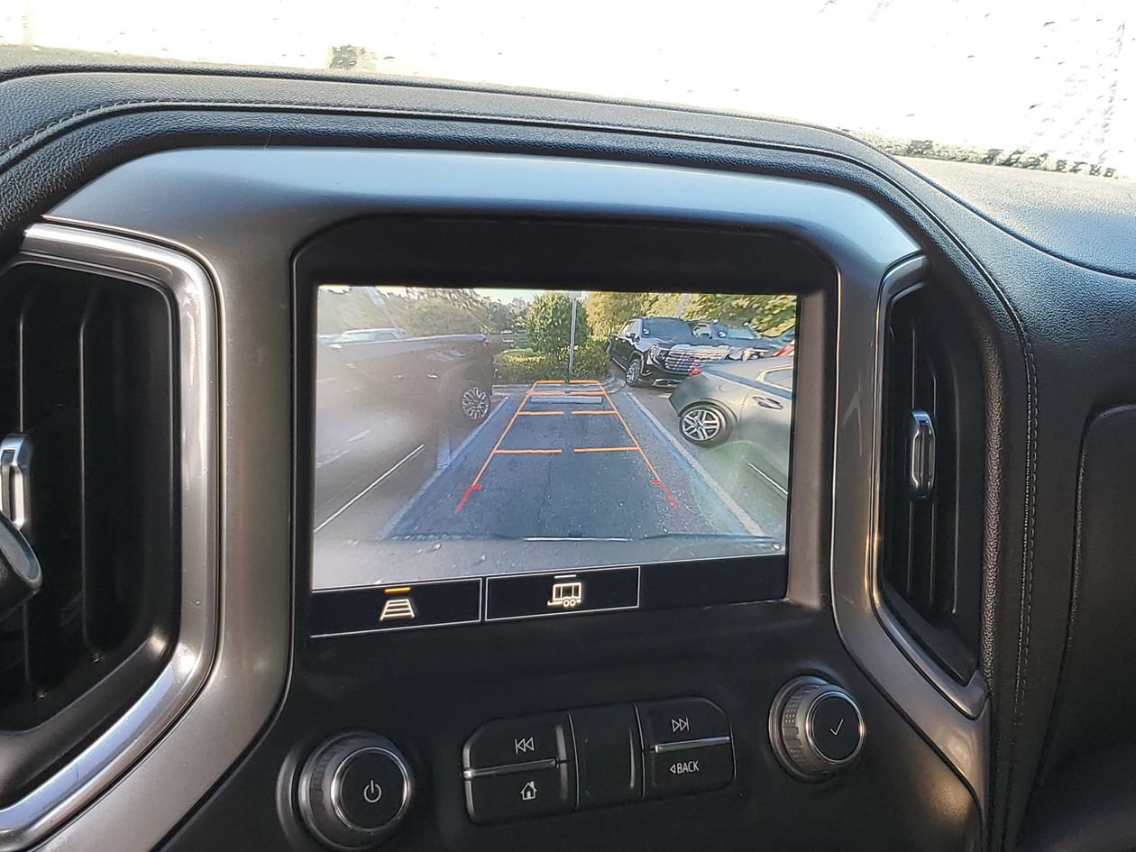 Used 2021 Chevrolet Silverado 1500 LT w/ Convenience Package II AWD/4WD image 23