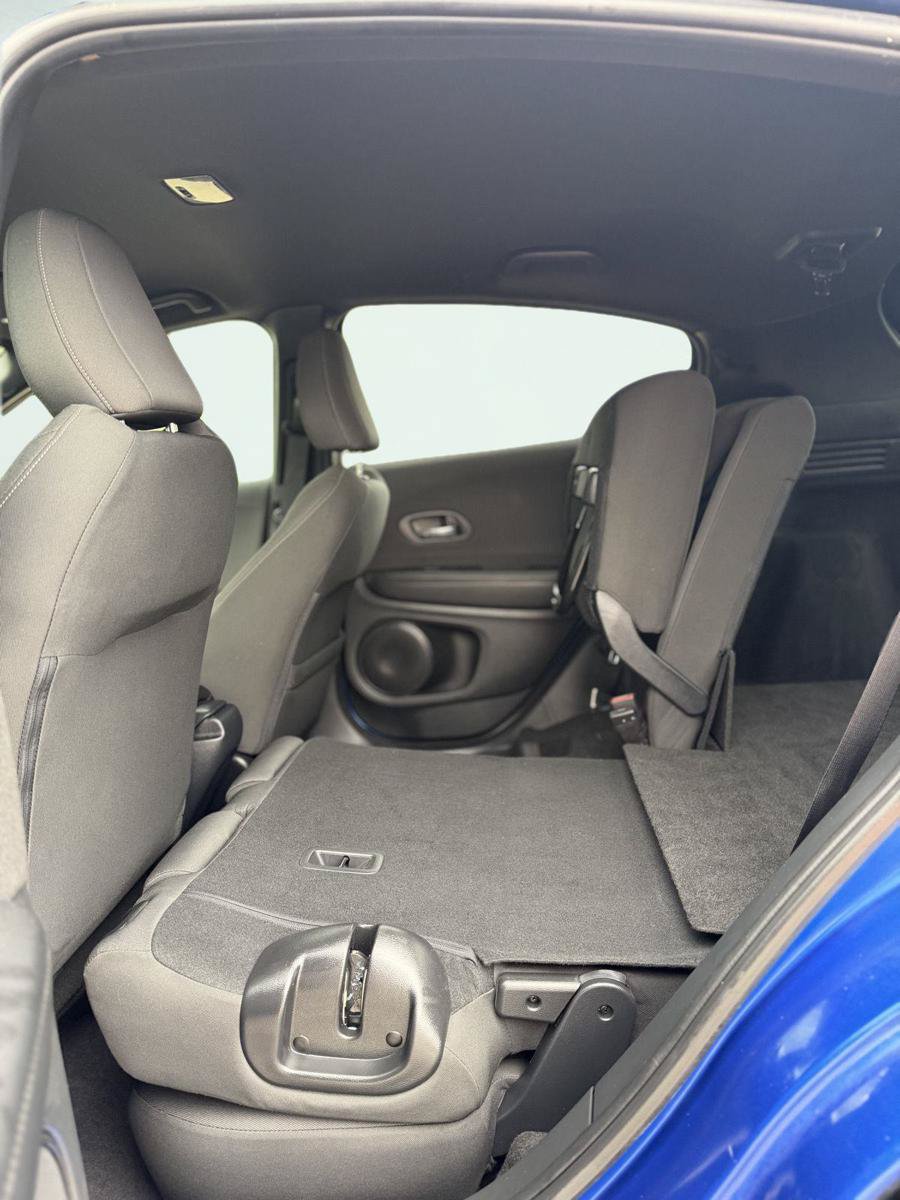 Used 2022 Honda HR-V Sport image 17