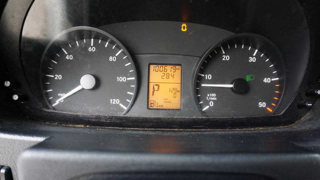 Used 2012 Mercedes-Benz Sprinter 2500 w/ Additional Battery Pkg image 20