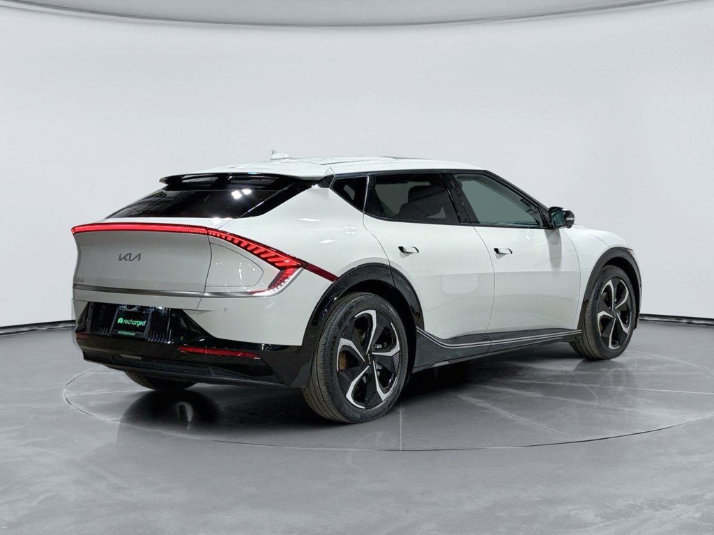 Used 2022 Kia EV6 GT-Line w/ First Edition Package image 4