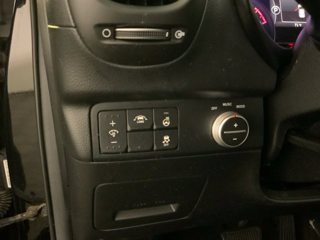 Used 2016 Kia Soul ! w/ Premium Package FWD image 22