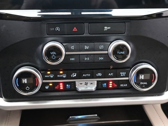 Used 2023 Ford Expedition Limited image 23