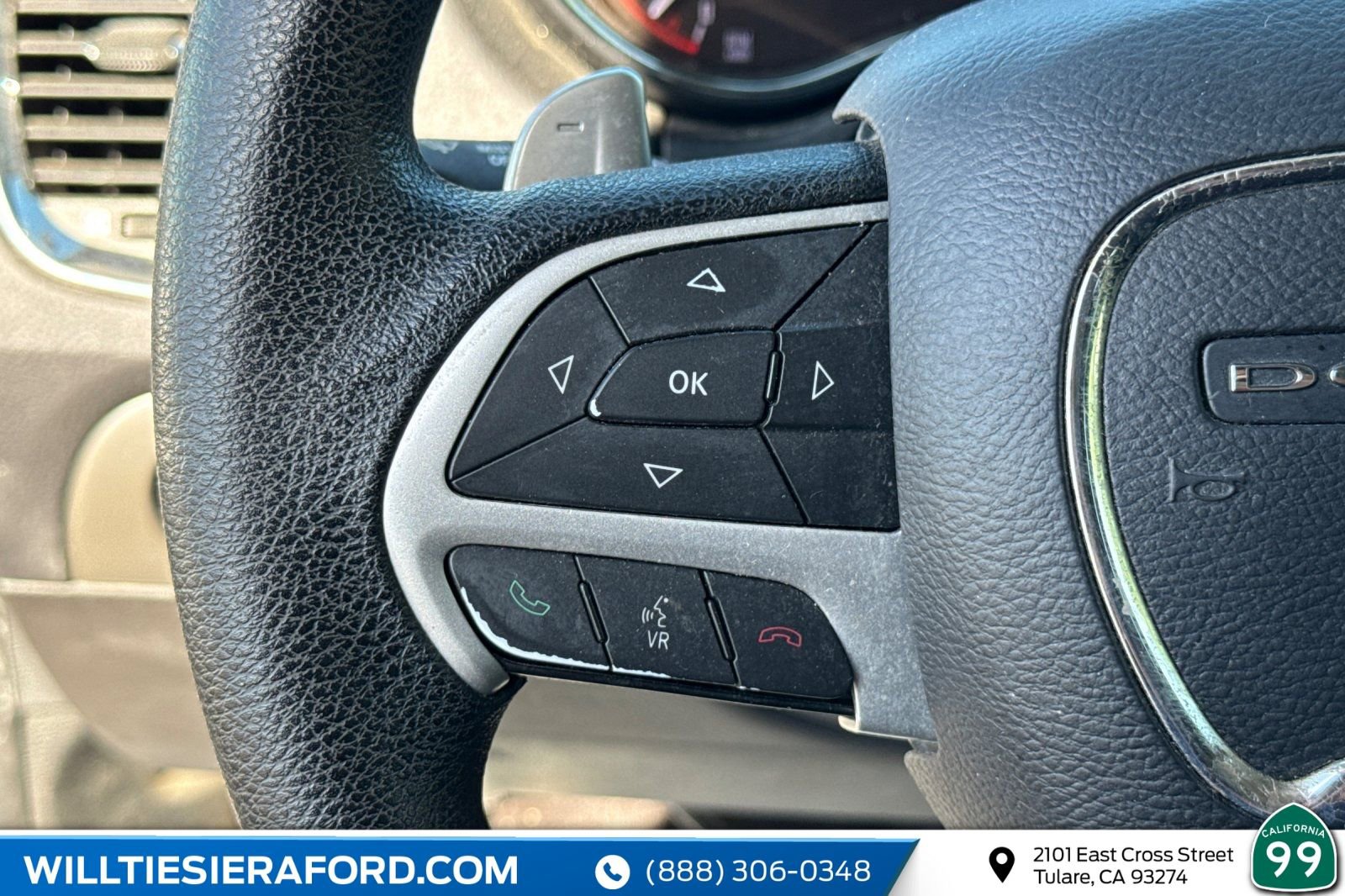 Used 2017 Dodge Durango SXT w/ 3rd Row Seating Group RWD image 31