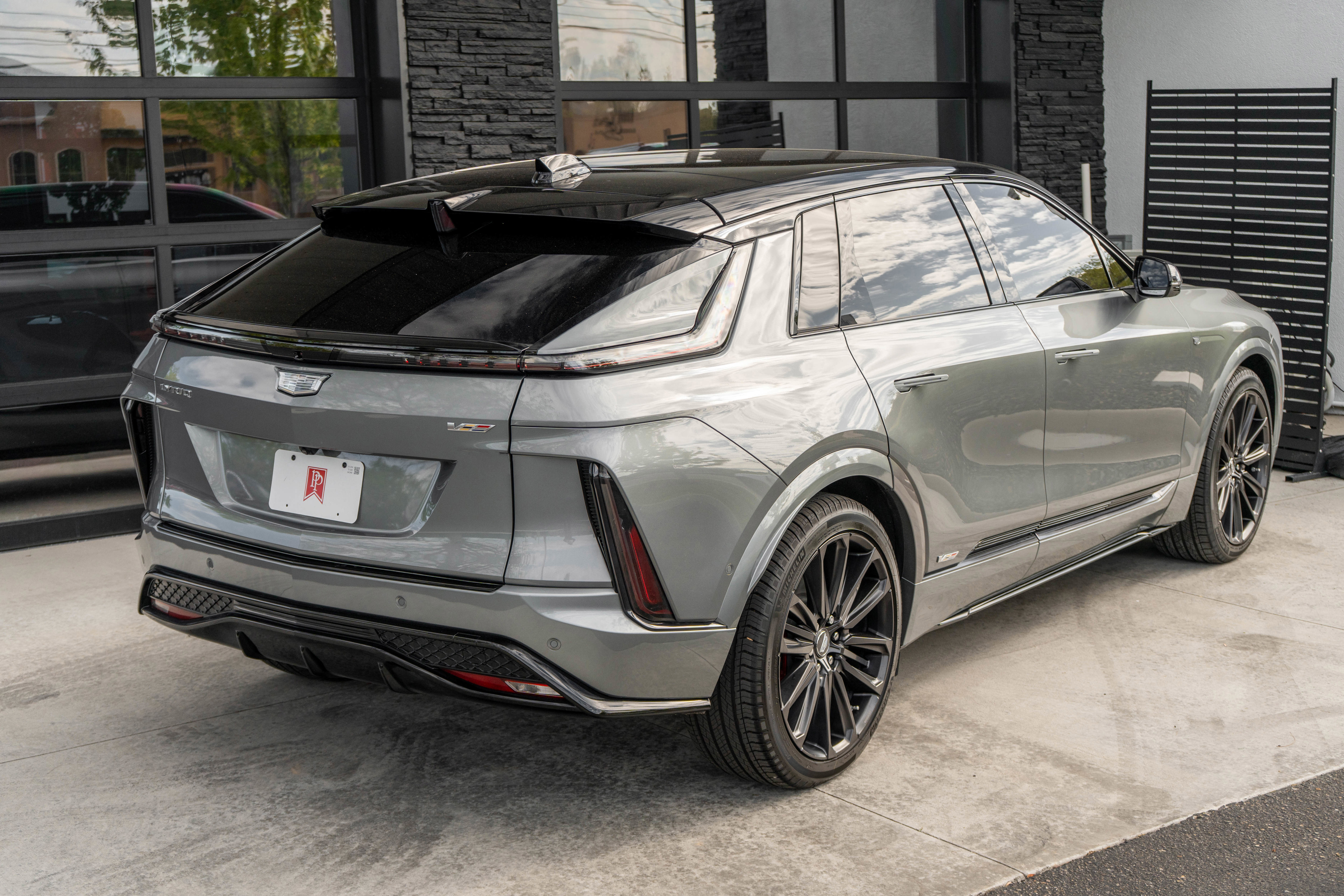 Used 2026 Cadillac Lyriq V AWD/4WD image 8