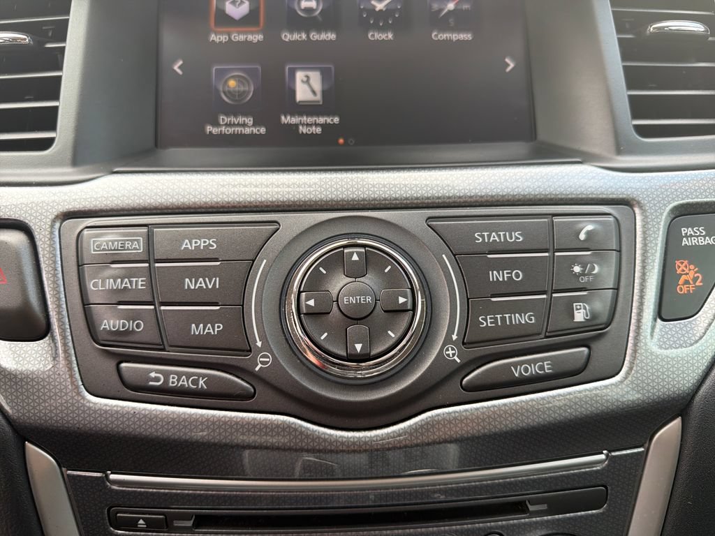 Used 2020 Nissan Pathfinder SL AWD/4WD image 43
