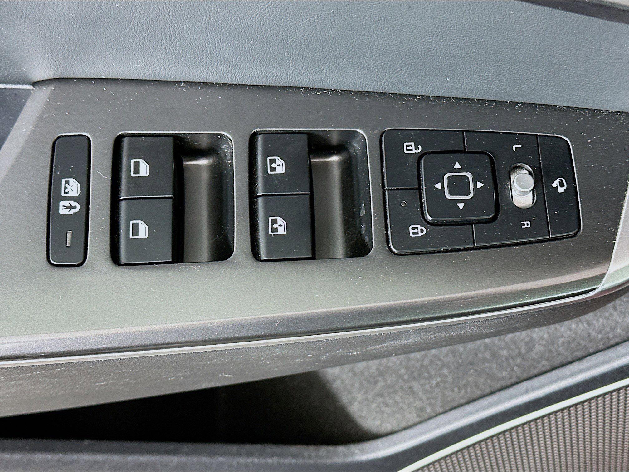 Used 2022 Kia EV6 Wind w/ Wind Technology Package image 15