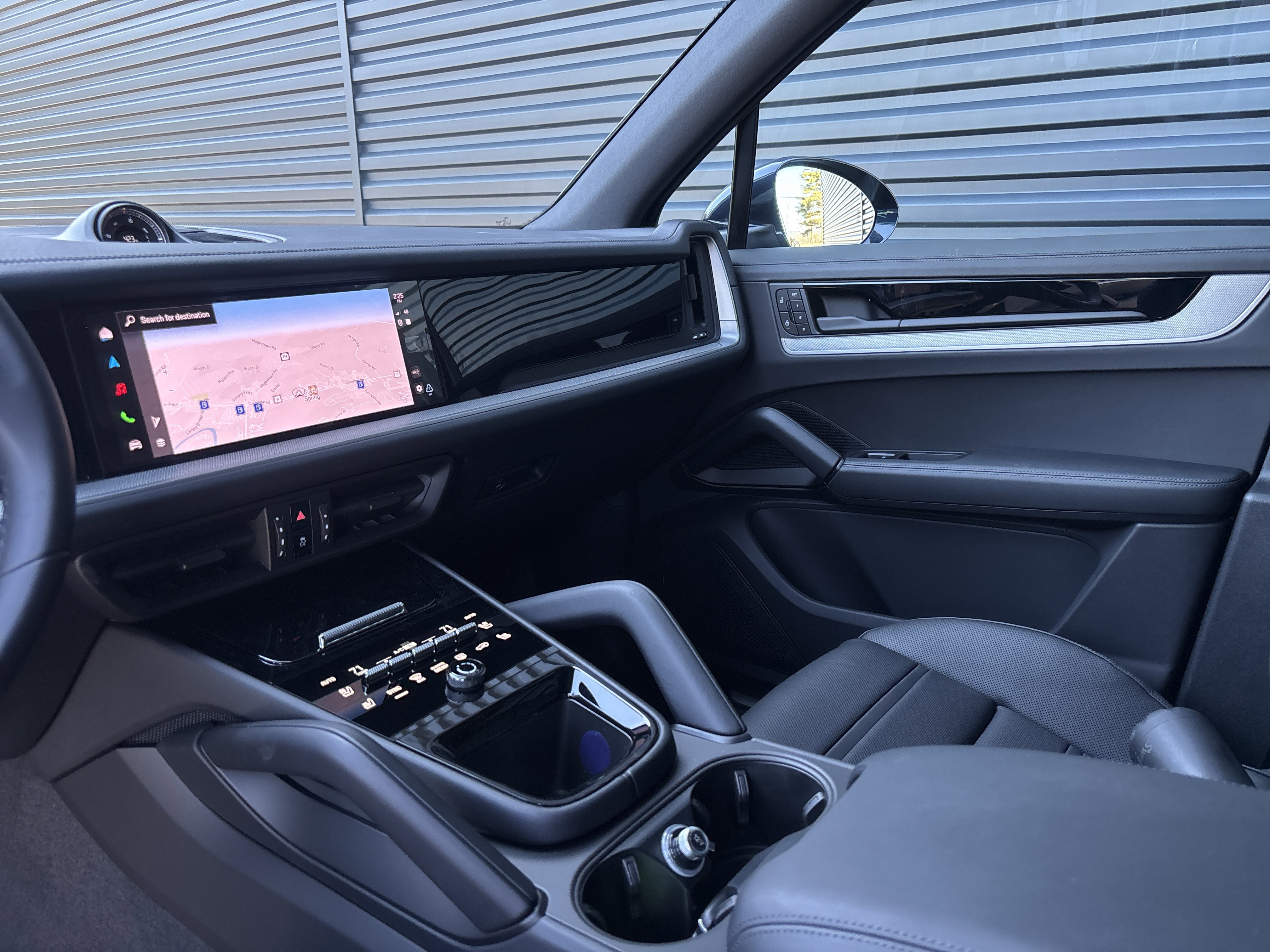 New 2026 Porsche Cayenne image 11