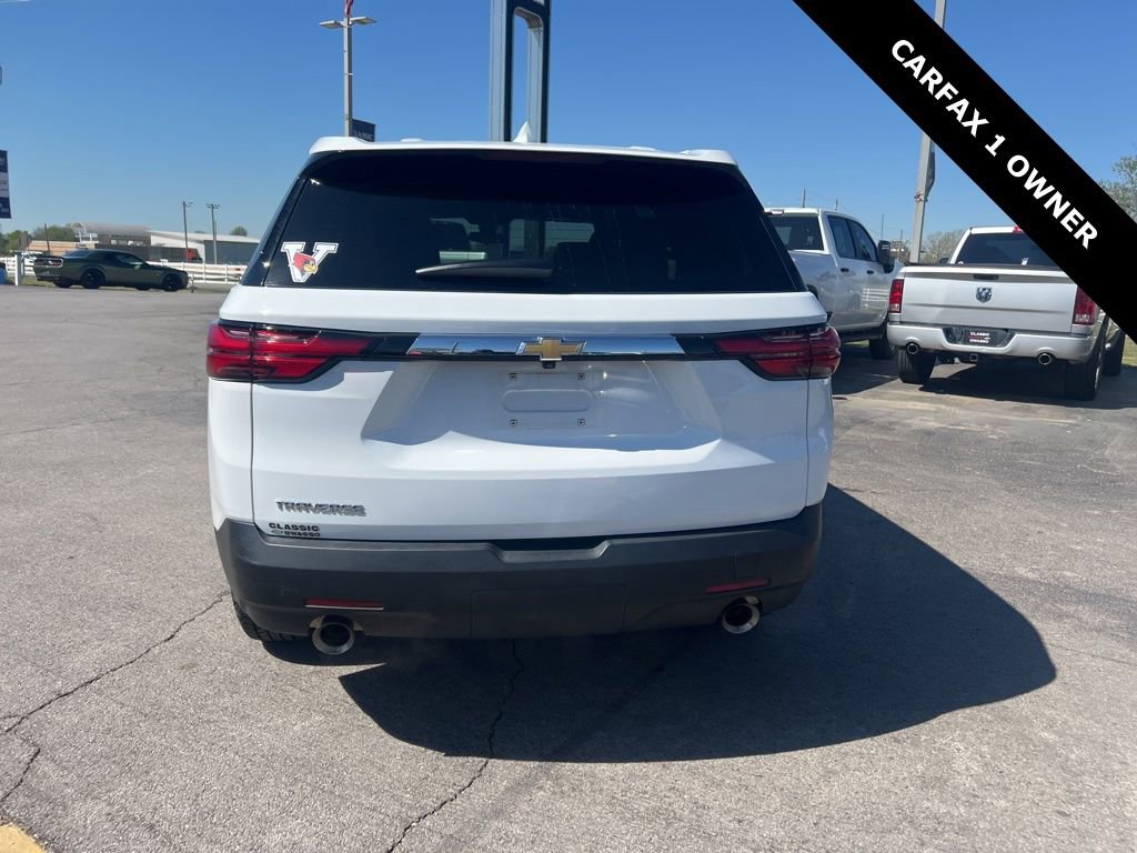 Used 2022 Chevrolet Traverse LS image 4
