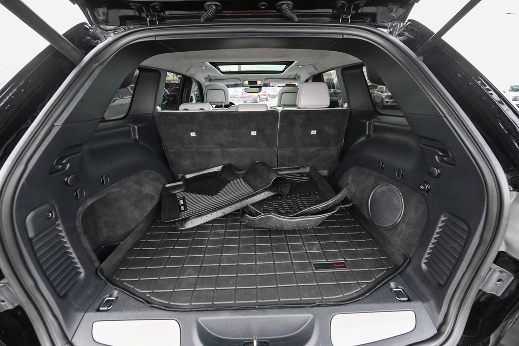 Used 2018 Jeep Grand Cherokee Summit image 16