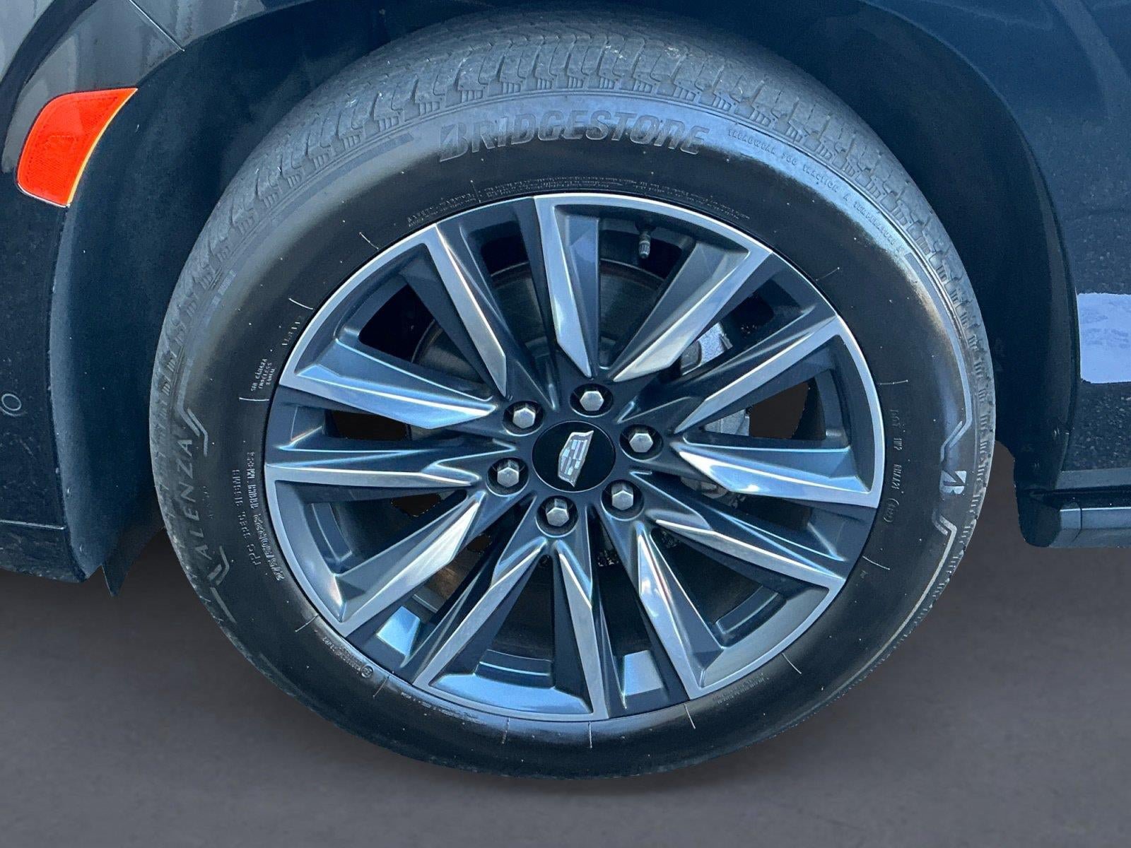 Used 2023 Cadillac Escalade Sport Platinum AWD/4WD image 9