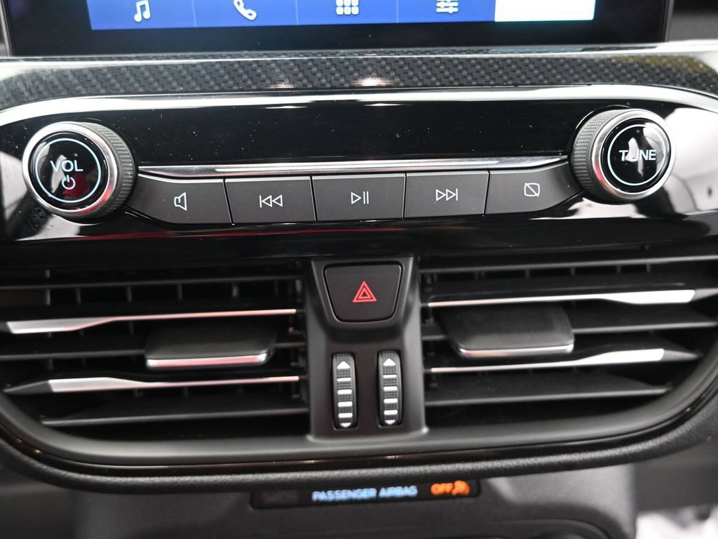 Used 2025 Ford Escape ST-Line AWD/4WD image 32
