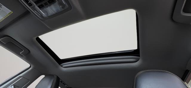 Used 2018 Toyota Highlander XLE image 24