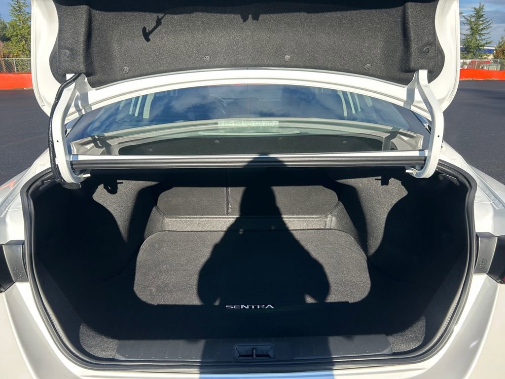 Used 2023 Nissan Sentra SR w/ SR Premium Package image 24