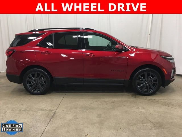 Used 2024 Chevrolet Equinox RS image 2
