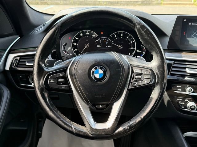 Used 2018 BMW 530i xDrive AWD/4WD image 44