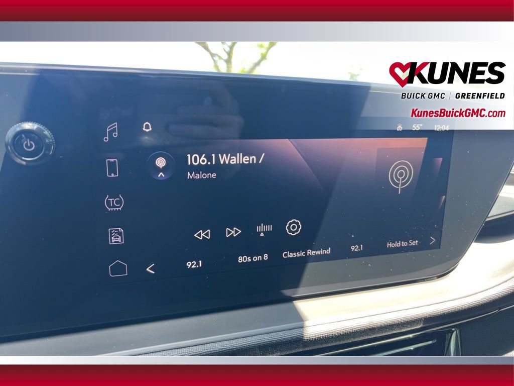 Used 2026 Buick Envista Sport Touring w/ Convenience I Package FWD image 27