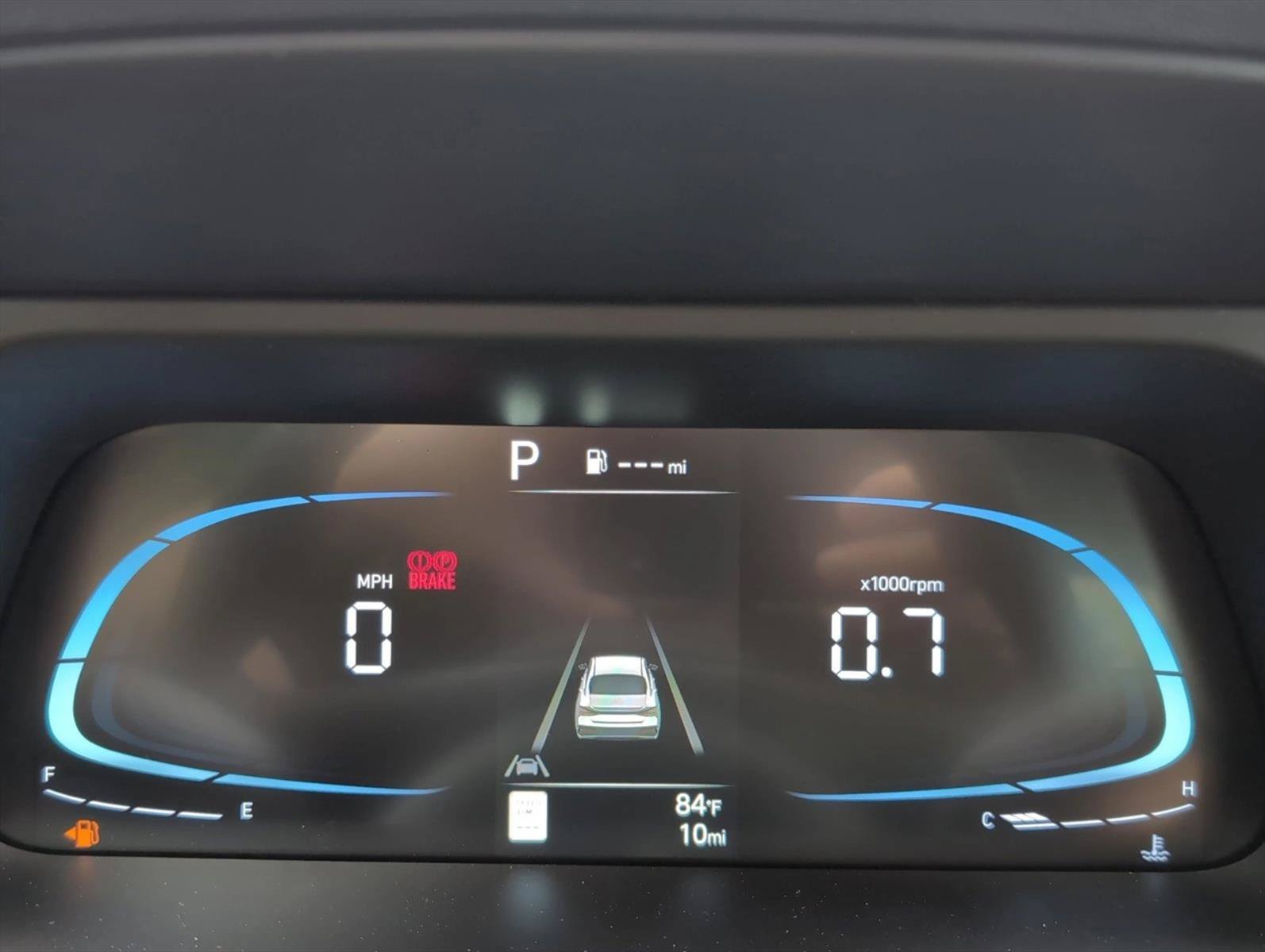 New 2026 Hyundai Elantra SEL Sport FWD image 11