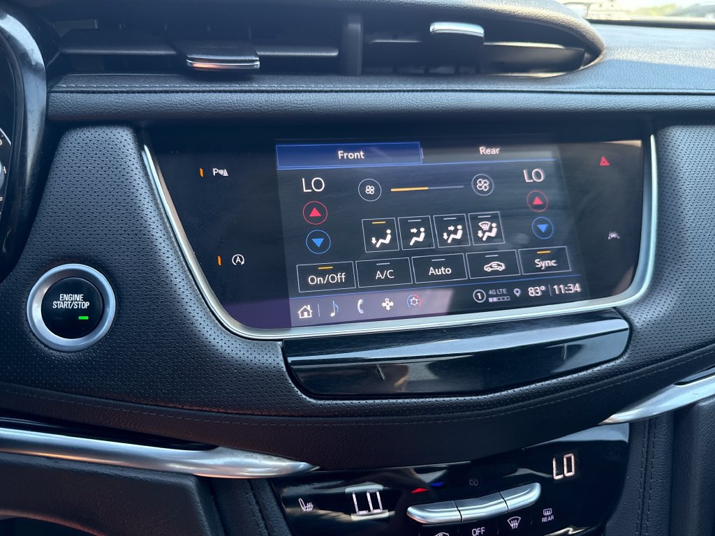 Used 2023 Cadillac XT6 Luxury AWD/4WD image 18