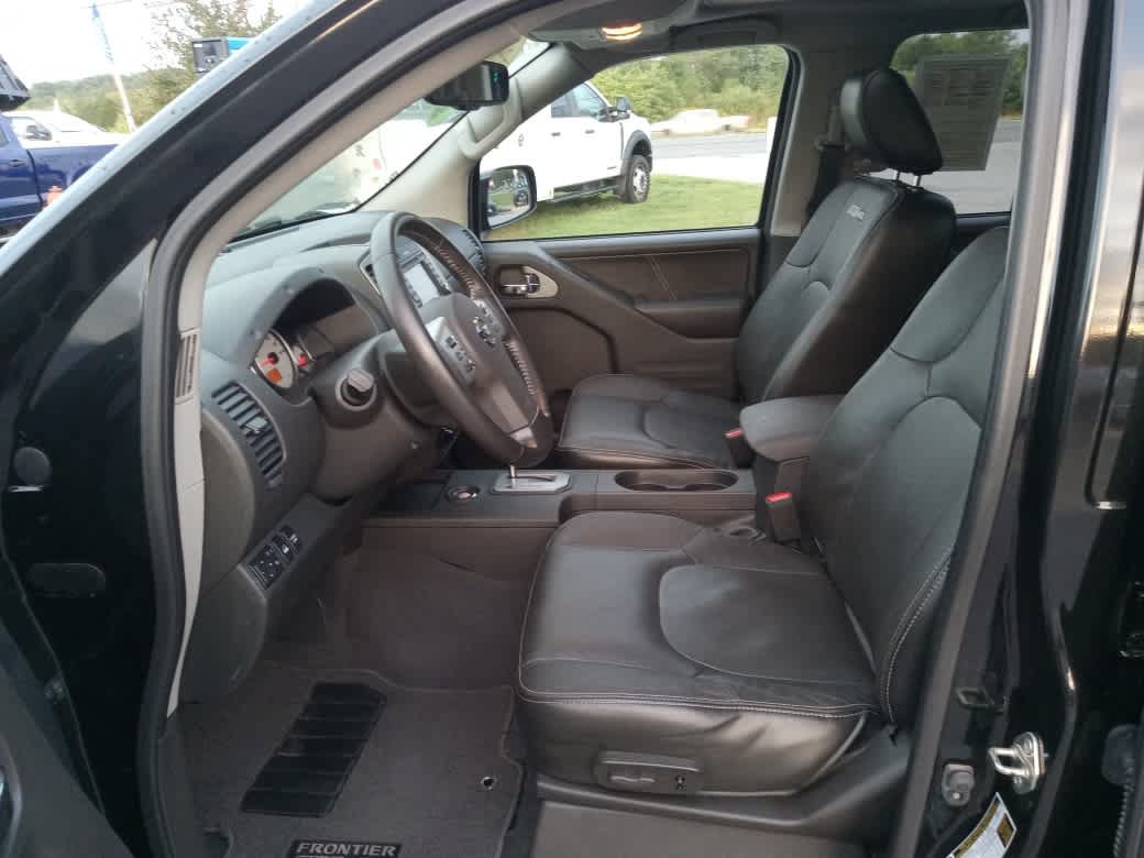 Used 2020 Nissan Frontier PRO-4X AWD/4WD image 15