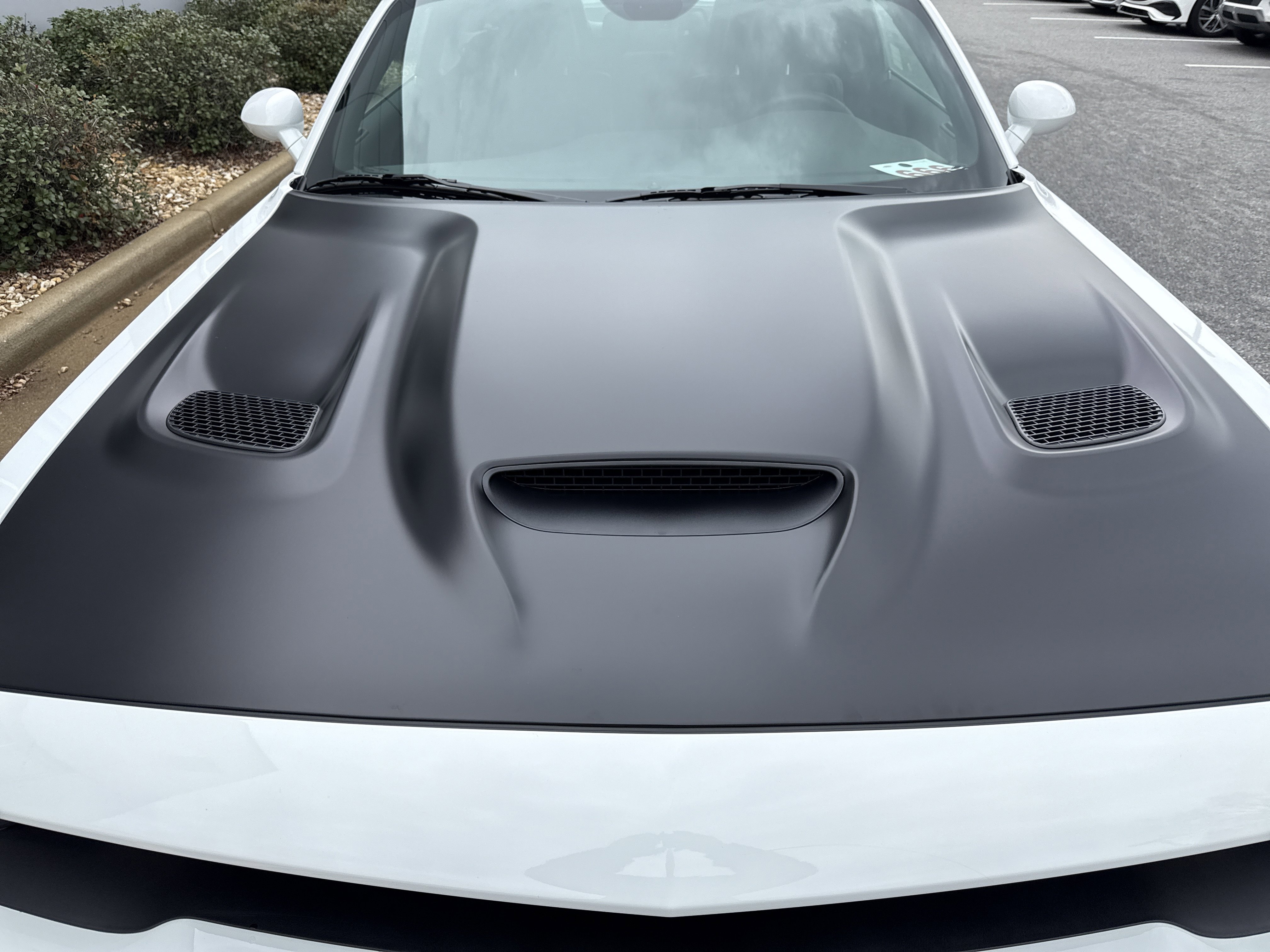 Used 2015 Dodge Challenger SRT Hellcat image 8