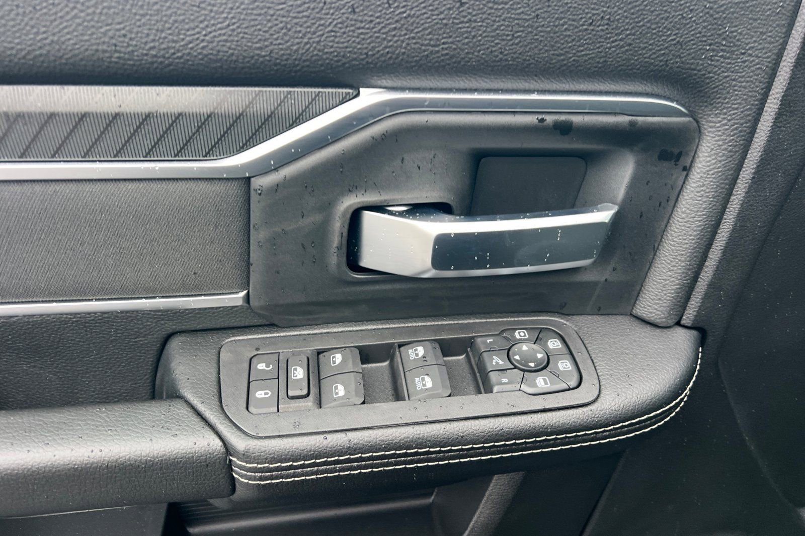 New 2026 RAM 3500 Big Horn AWD/4WD image 7
