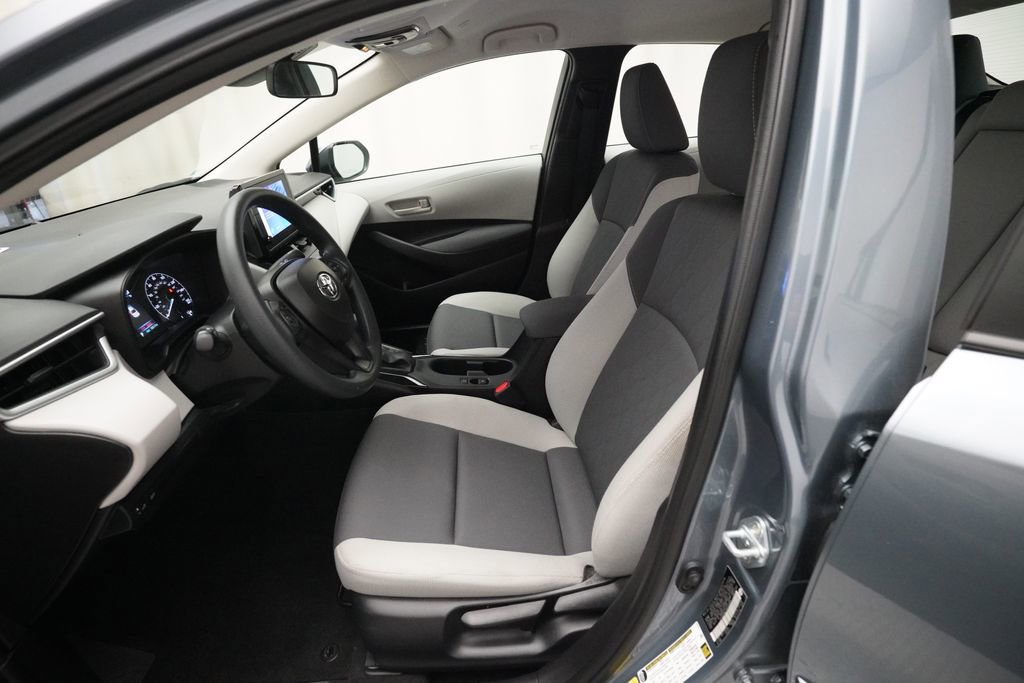 Used 2024 Toyota Corolla LE FWD image 7