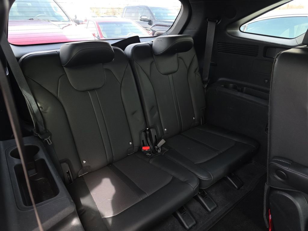 Used 2025 Kia Sorento SX Prestige image 39