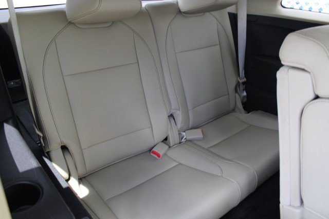 Used 2020 Acura MDX w/ Technology Package FWD image 39