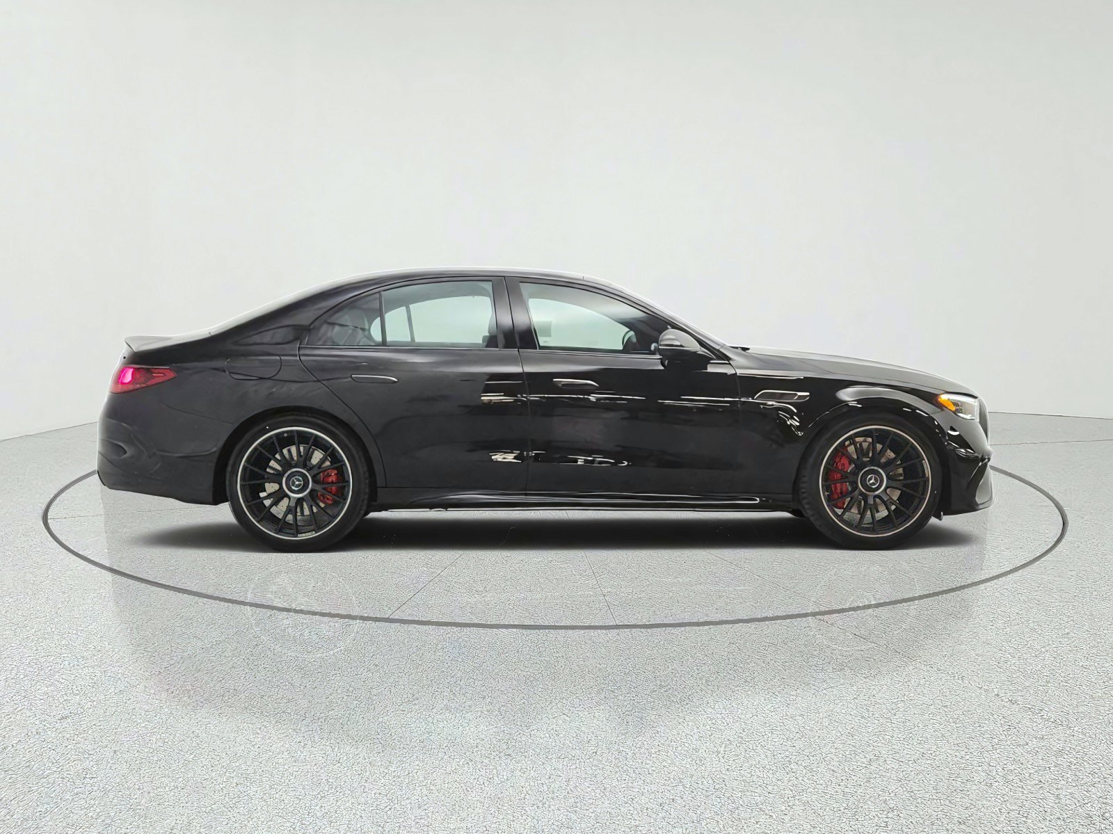 New 2027 Mercedes-Benz E 53 AMG e 4MATIC Sedan image 4