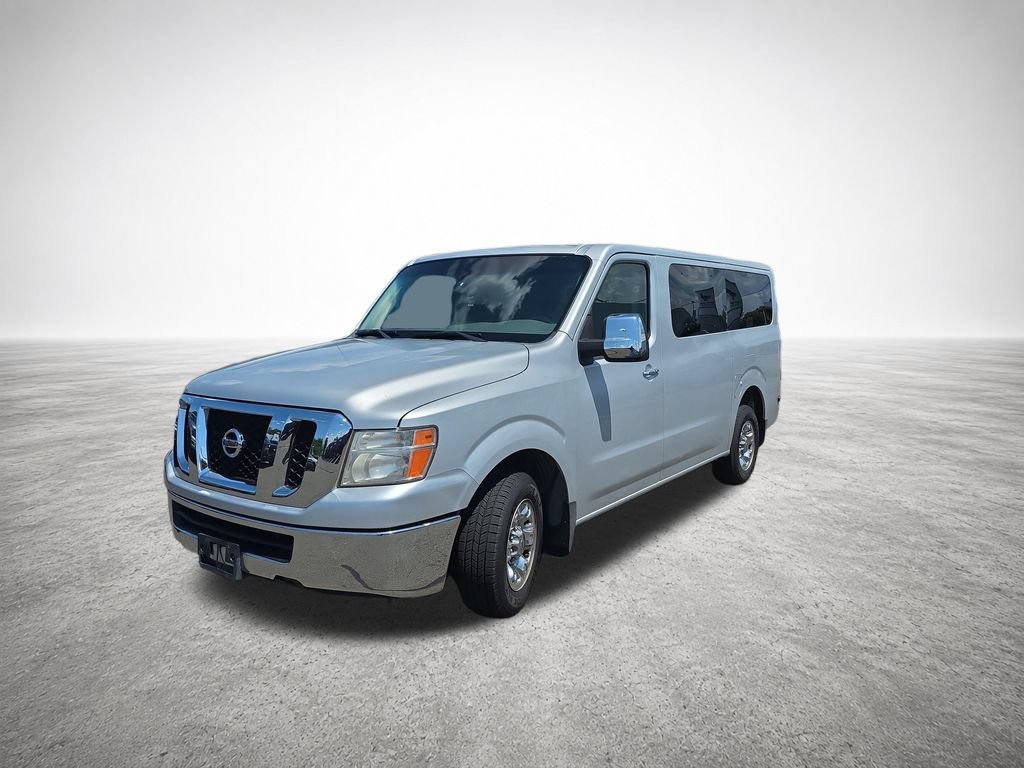 Used 2015 Nissan NV 3500 SV RWD image 4
