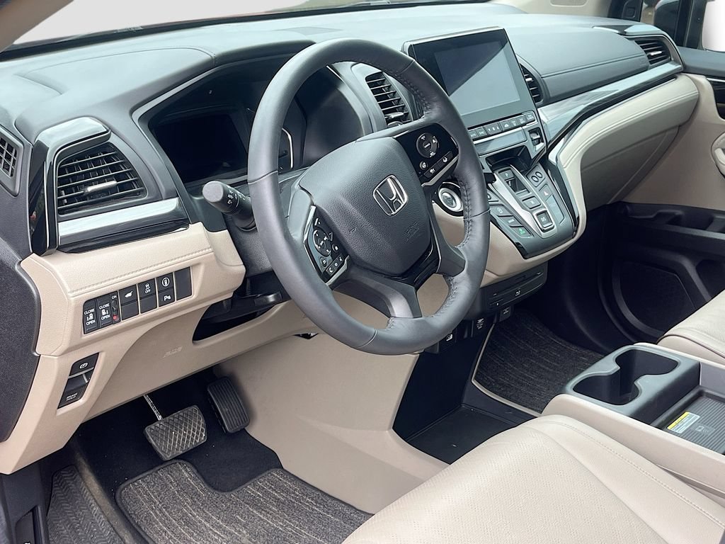 Used 2024 Honda Odyssey Elite image 9