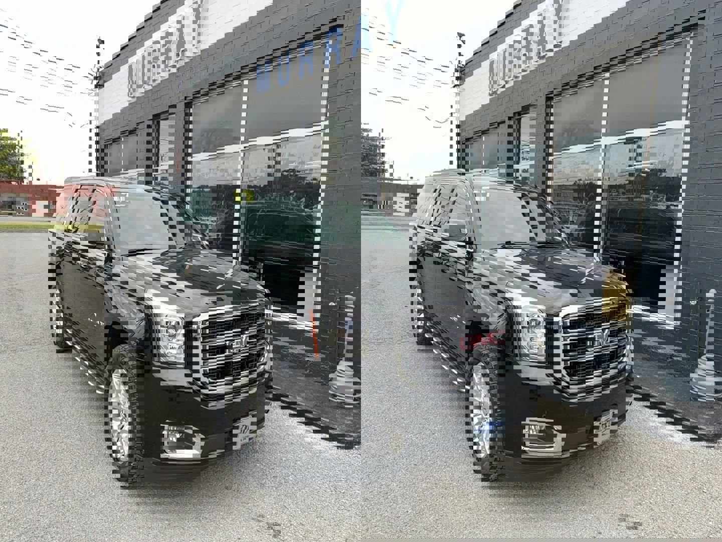 Used 2017 GMC Yukon XL SLT