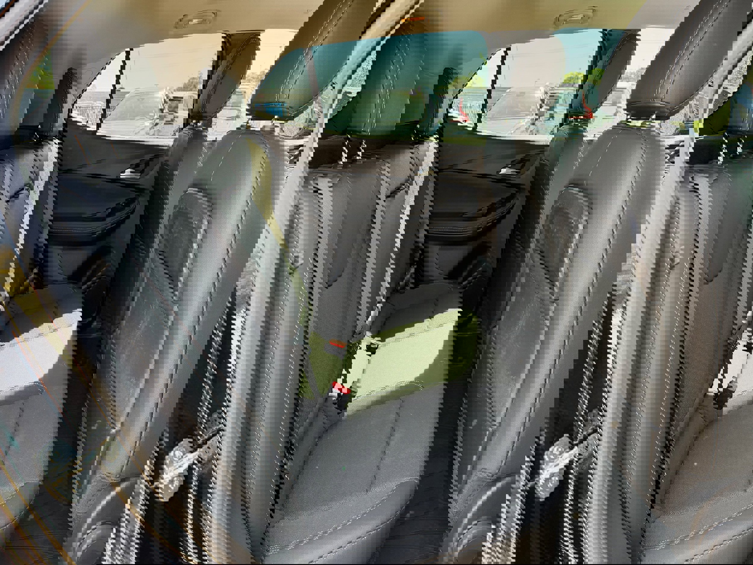 Used 2023 Buick Encore GX Select w/ Experience Buick Package image 12